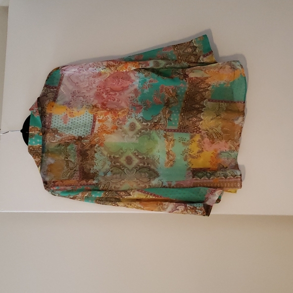 Zara button down Blouse - Picture 3 of 4